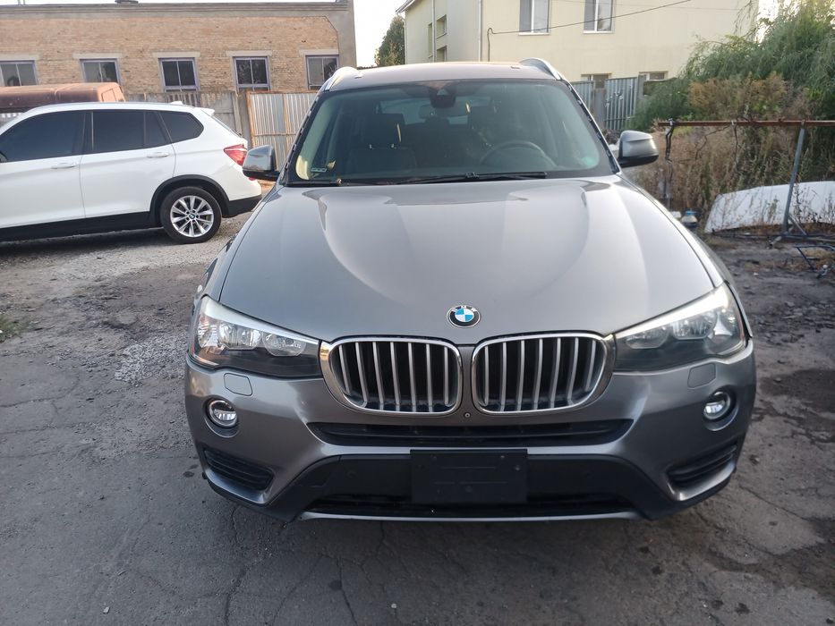 Молдинг лобового стекла BMW X3 F25 F26 накладка лобового скла розборка