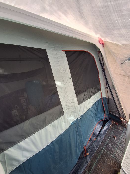 Campismo, Quechua: 2 Tendas Arpenaz (6 e 10 Pessoas) + Extras + Relva Sintética