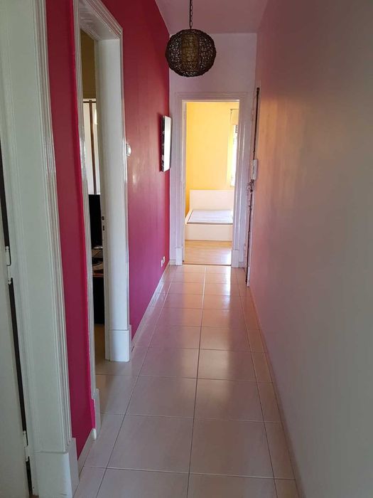 Quarto amplo com varanda Campolide, Lisboa