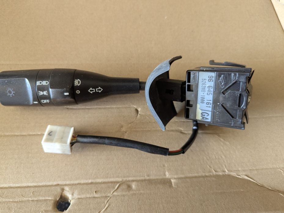 Підрульовий перемикач лівий Chevrolet Epica 96645161 5263MB-1000