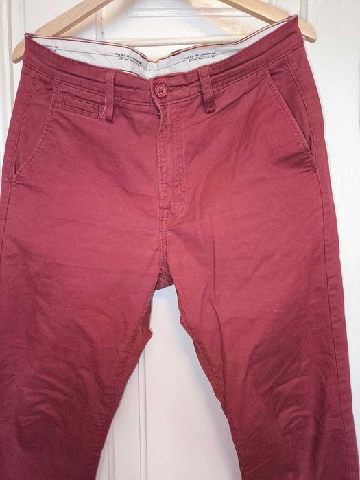 Spodnie chinos Lee bordowe 45x2 pas
