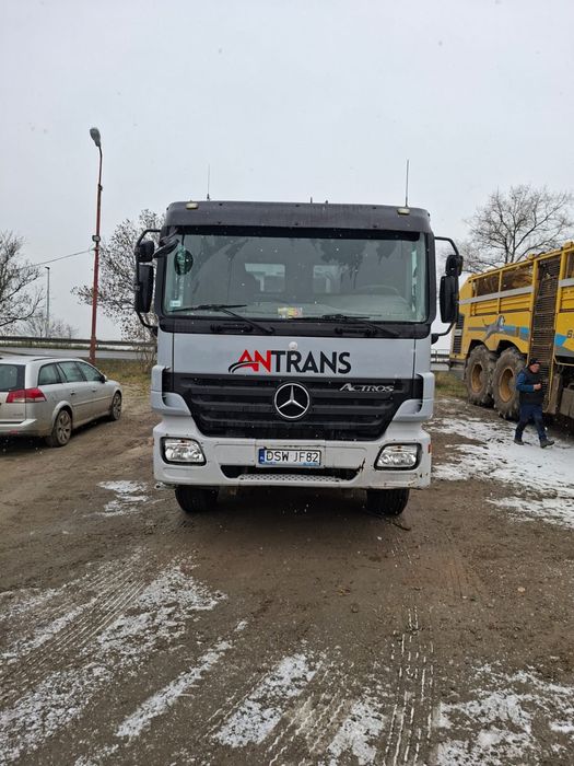 Mercedes Actros 4448