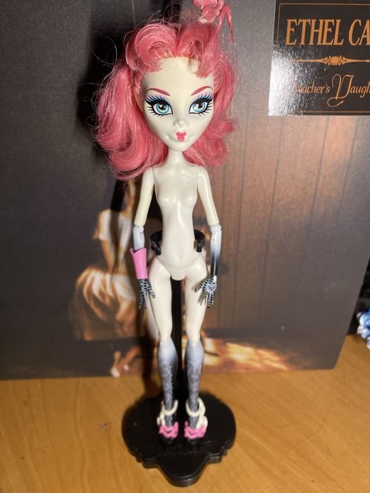 Monster high лялька купидон Кьюпид базова