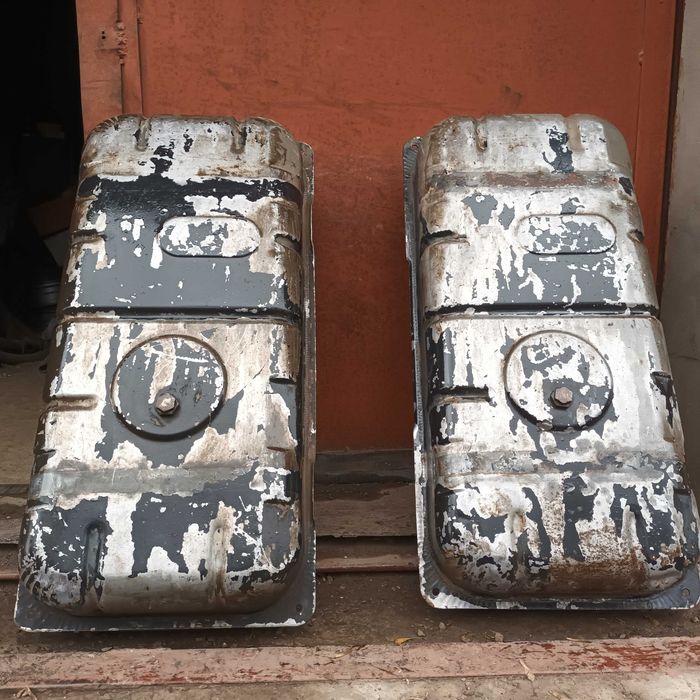 Бак топливный Газель почти новый стандартный.