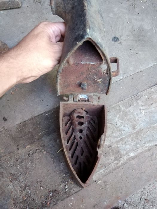 Утюг, Утюг антиквариат,