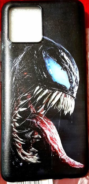 Чехол на телефон