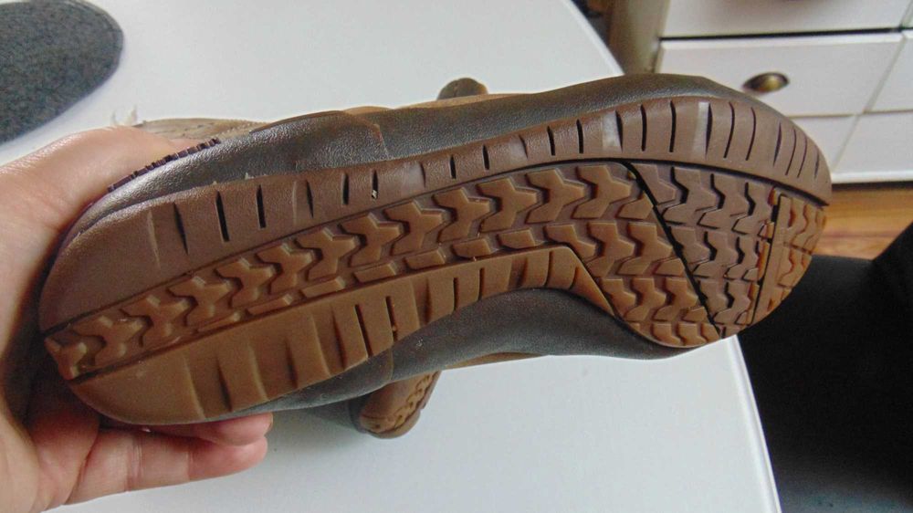 caterpillar roz uk7 eur 40 skóra ocieplane