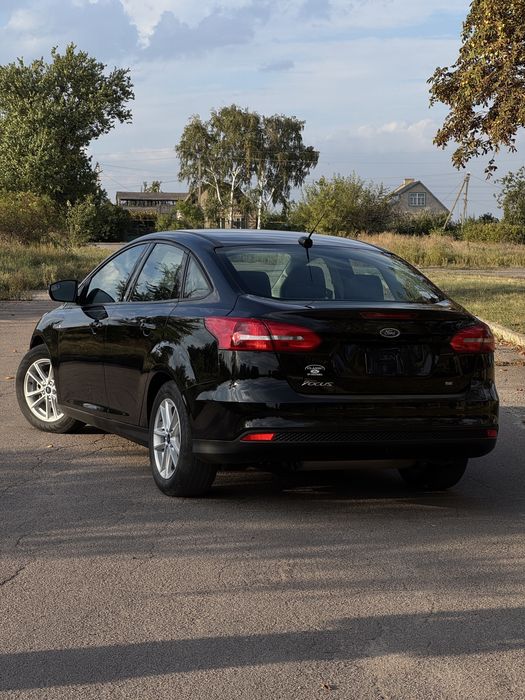 Ford Focus 2017год