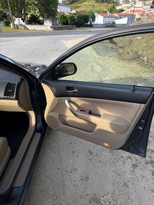Honda Accord Tourer 2.2 i-CTDi Executive CN2 2005