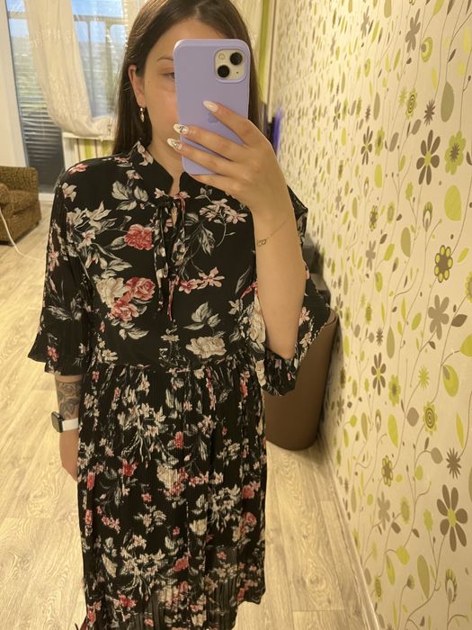 Шикарное платье миди