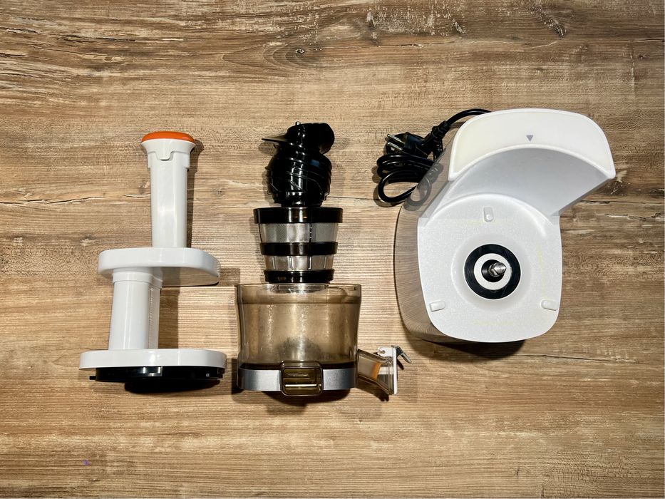 Wyciskarka wolnoobrotowa Hurom seria HQ