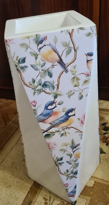 Напольные декоративные вазы-кашпо