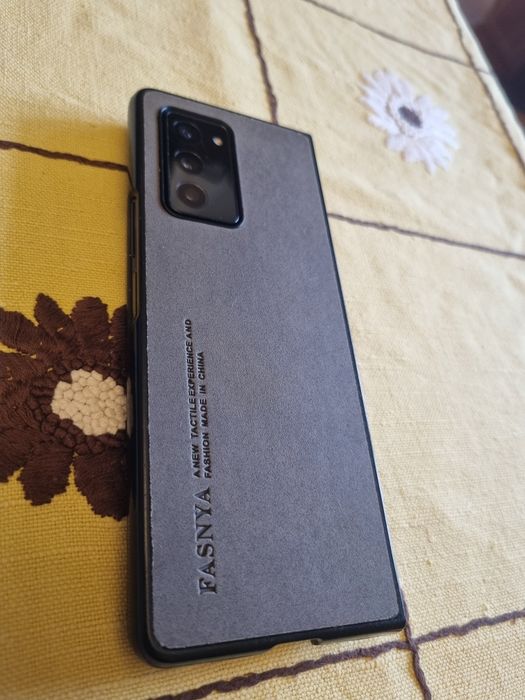 Samsung Galaxy Z Fold 2