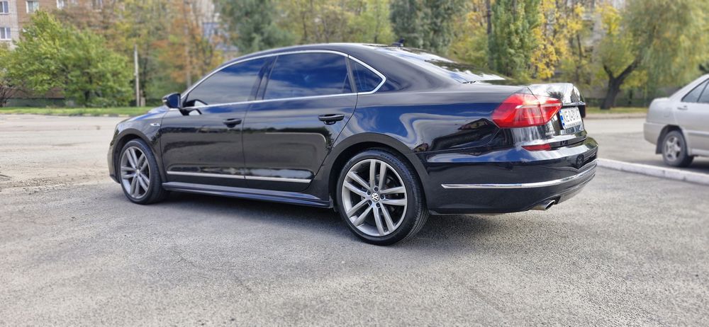 Passat R Line 1.8 avtomat