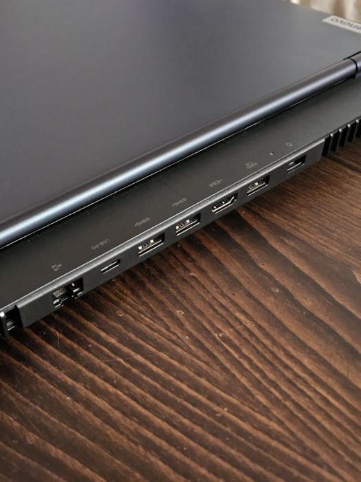 PC Lenovo Legion 5 (15ACH6H) 15,6"