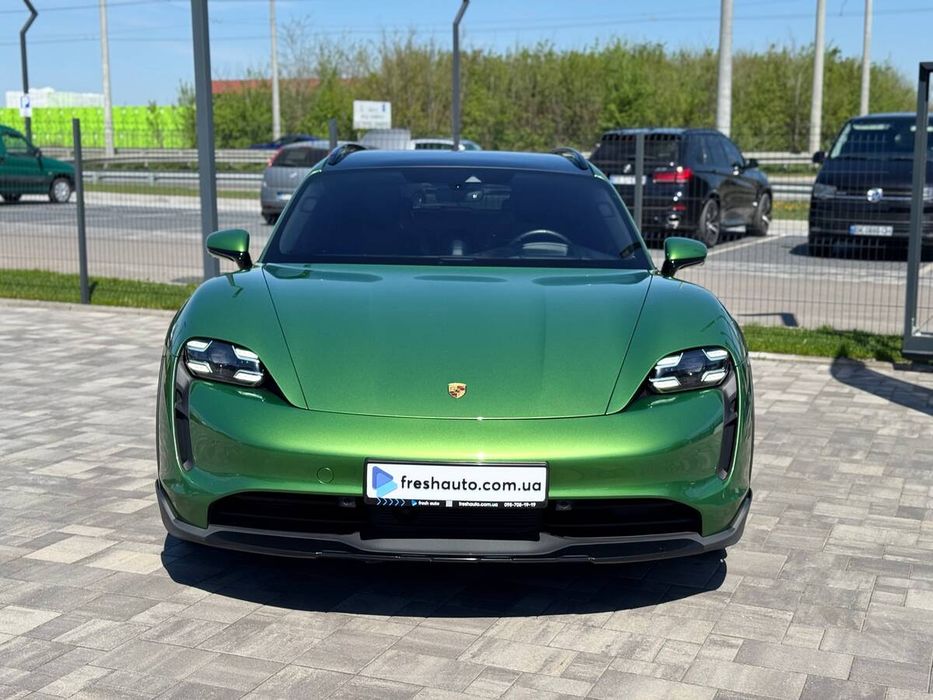 Porsche Taycan 2021 freshauto