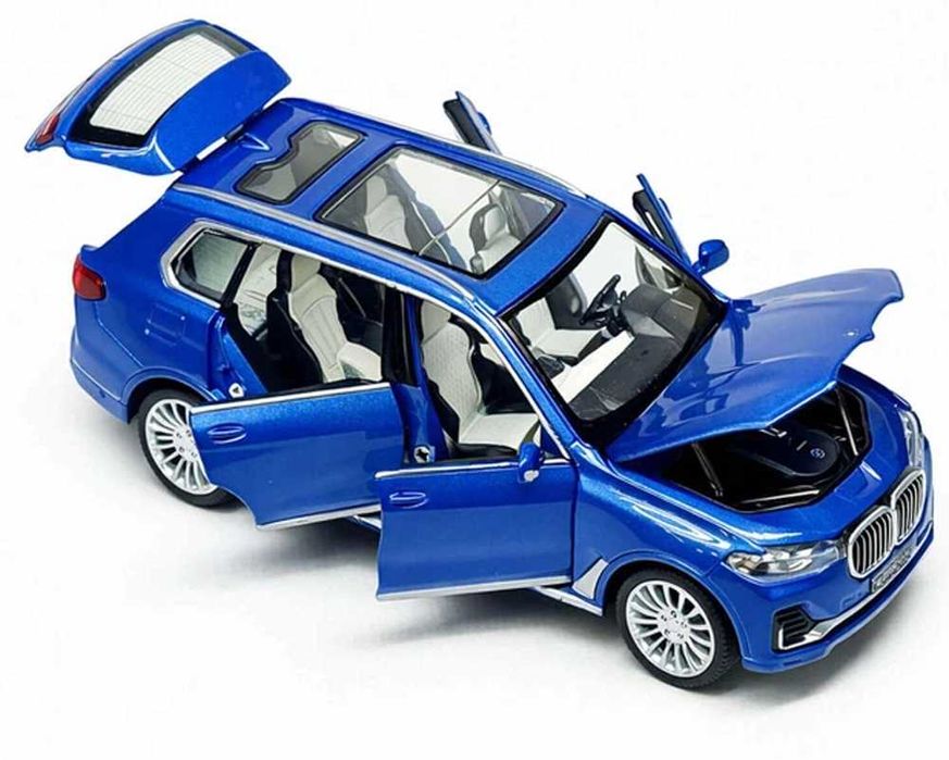Машинка металева BMW X7 модель 1:32 ліцензійна інерційна 16,5 см