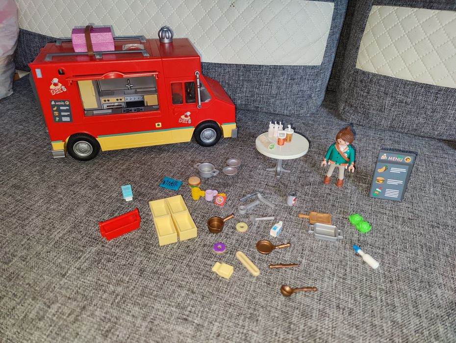 Zestaw Playmobil 70075 food truck
