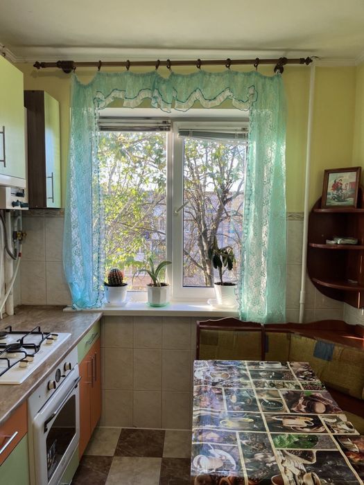 Оренда 2 кімнатна подобово,Вишенька,проспект Юності Магігранд ТРЦ Smal