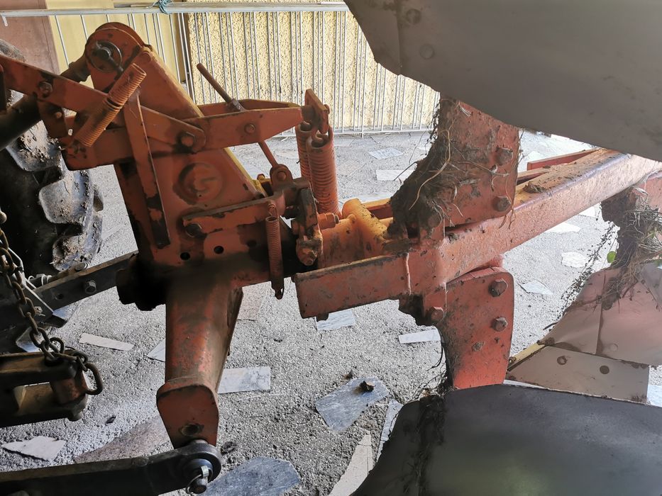 Charrua 2 ferros 180° Galucho