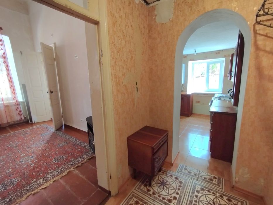Продаж 2к  біля Обленерго на 2 поверсі