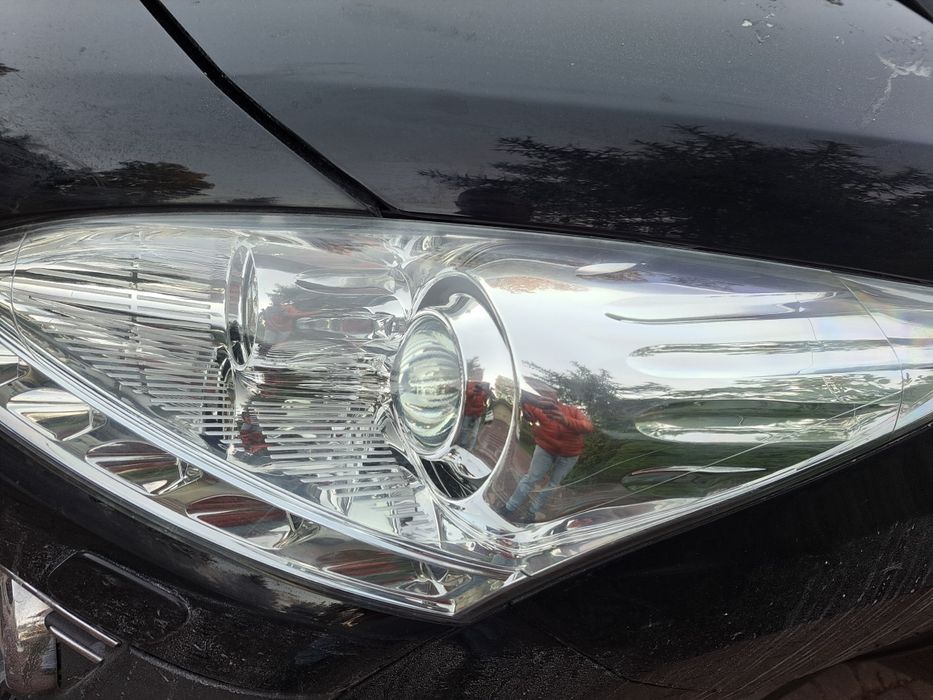 Profesjonalne polerowanie reflektorów naprawa lamp PRANIE TAPICERKI