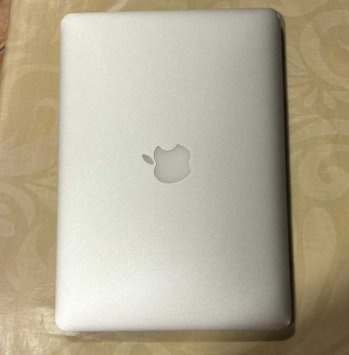MacBook Pro (Retina, 13-inch, Early 2015)