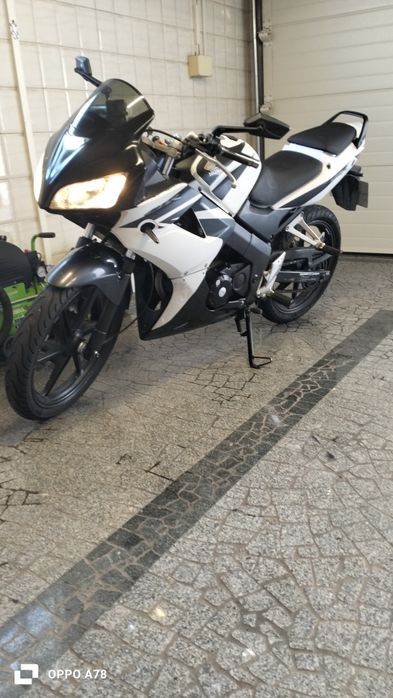 Honda CBR 125 cc