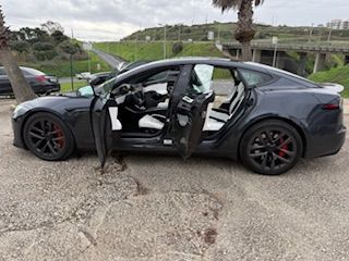Tesla Model S Plaid AWD