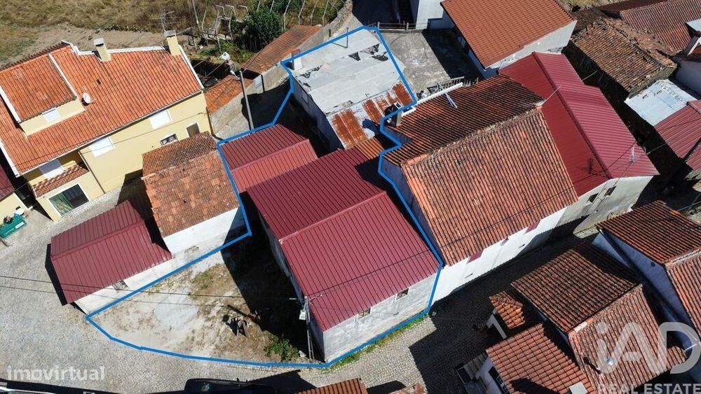 Casa / Villa T3 em Aguda de 156 m2