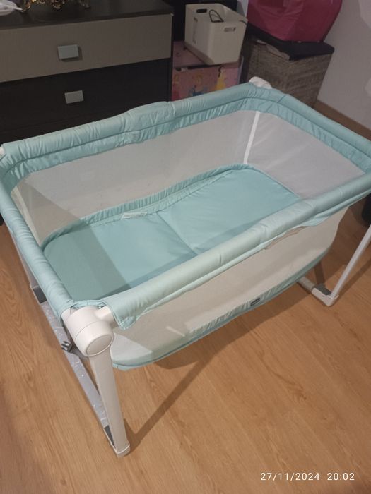 Berço Chicco azul