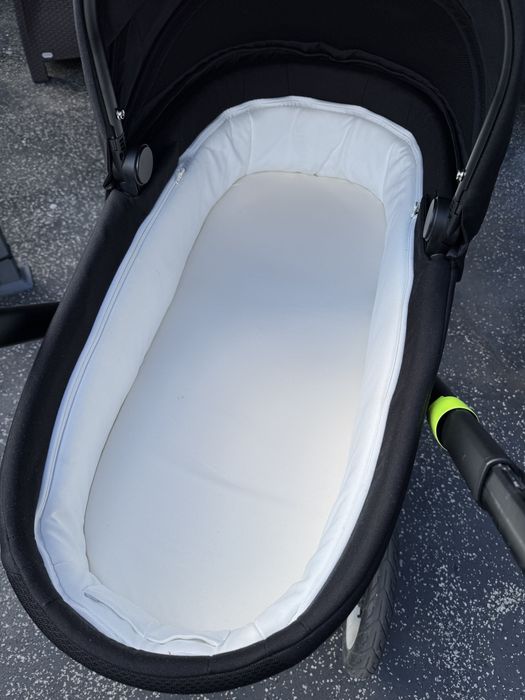 Gondola Cybex Cot S Lux  balios talos  moon black czarna