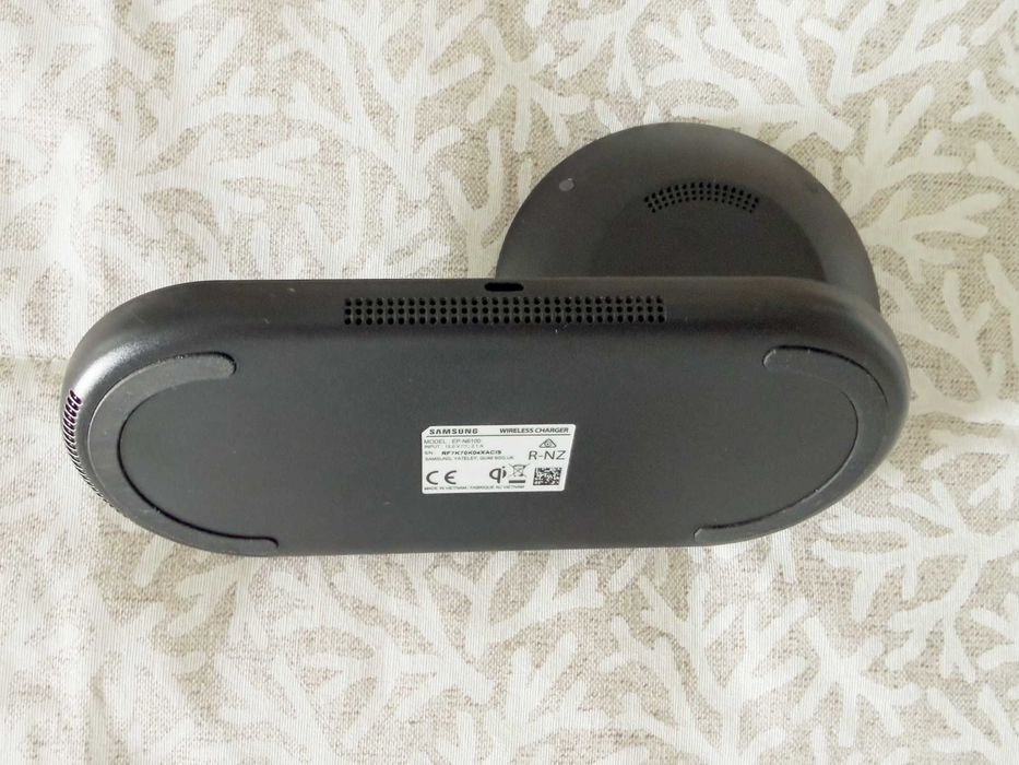 CARREGADOR Wireless Charger Duo
