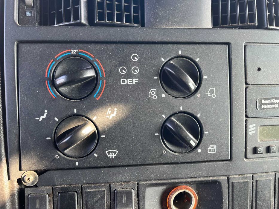 Panel nawiewu wentylacji MAN  F2000