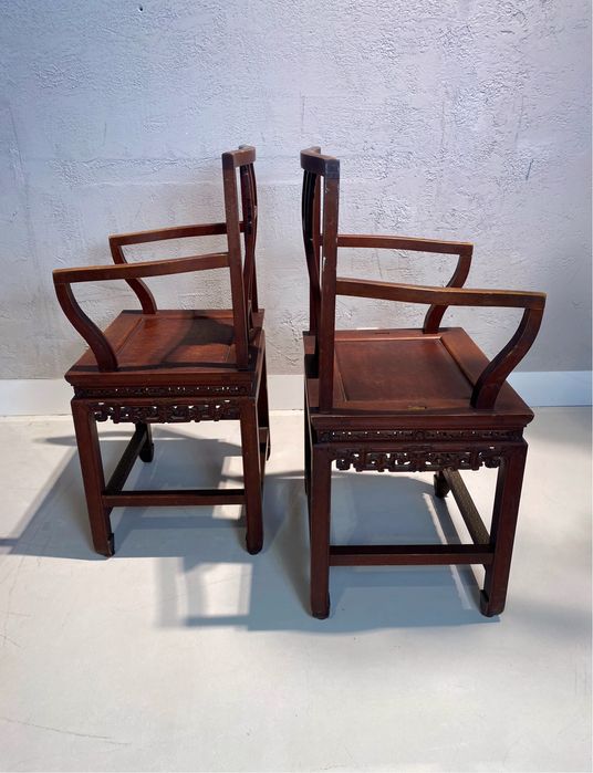 Zabytkowy zestaw mebli konsola i dwa krzesla