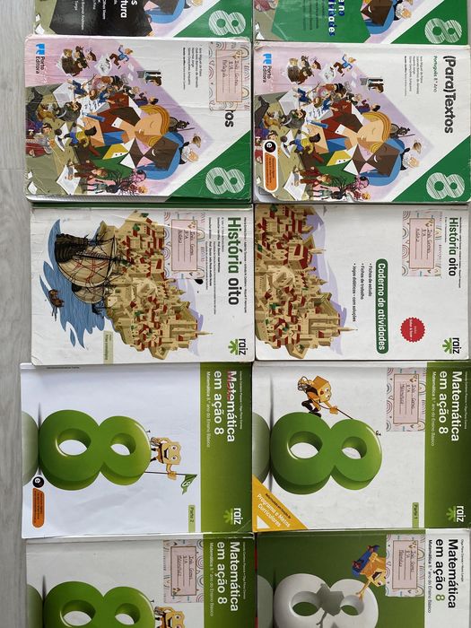 Livros escolares 8 ano
