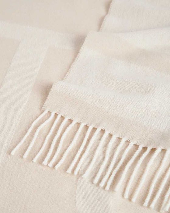 Шарф Toteme Monogram Jacquard Wool Scarf Bone