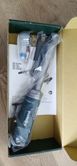 Pneumatyczna szlifierka prosta Metabo DG 700 L.