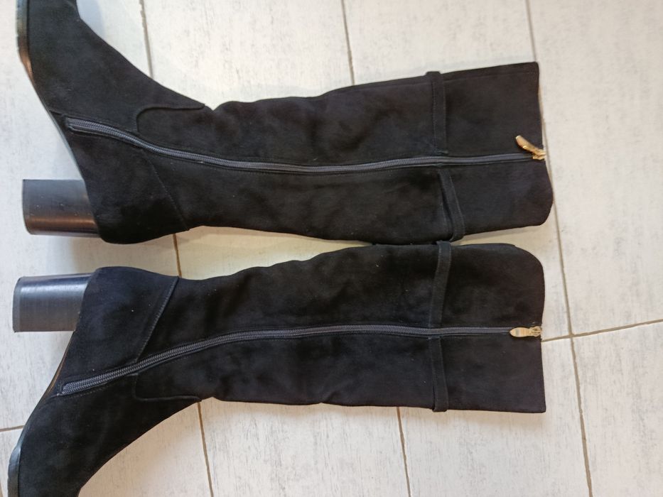 Сапожки жіночі, чоботи