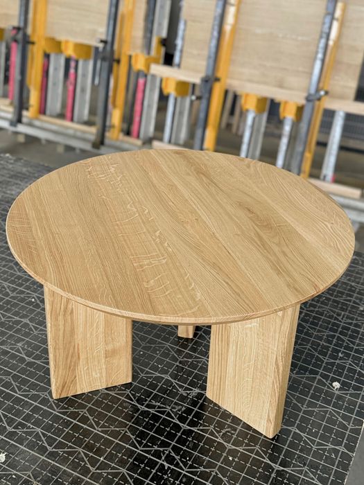 Dębowy stolik kawowy okrągły lite drewno NORD nowoczesny design fi70 gr.4cm PRODUCENT