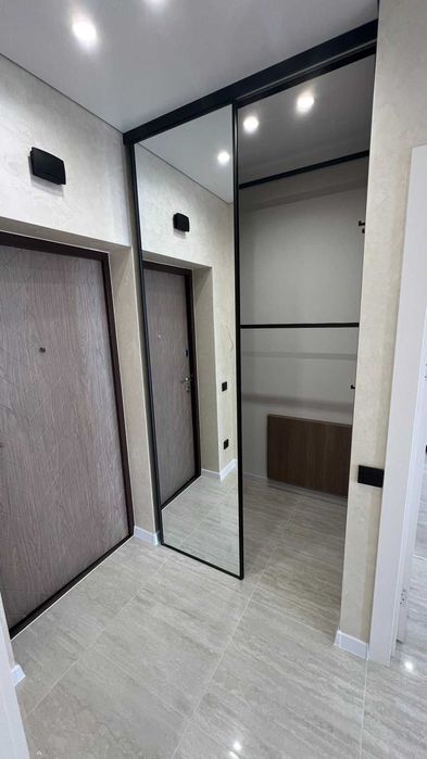 1-кімнатна новобудова з ремонтом за 5хв. до Центру