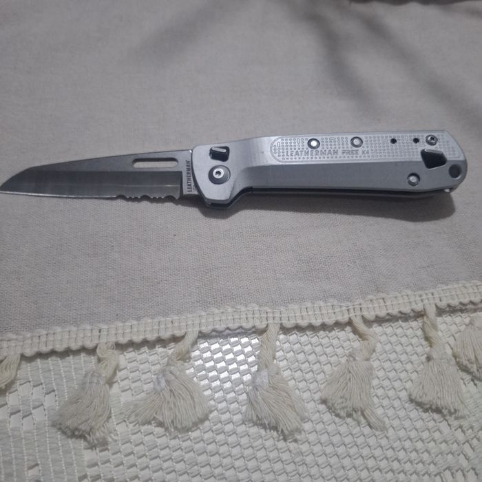 Leatherman Free K4