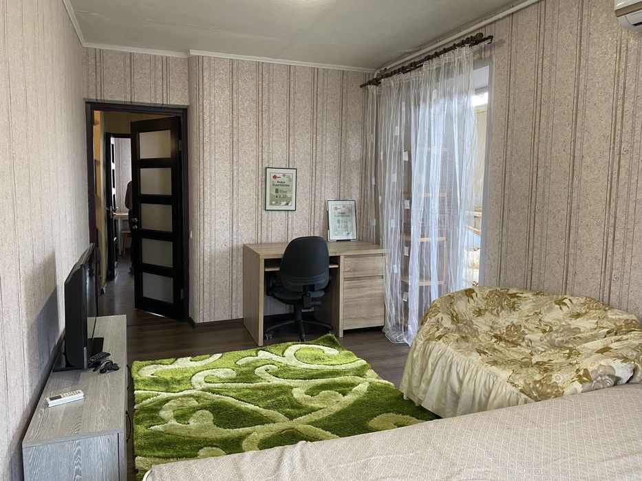 Простора 1к квартира. Центр міста!