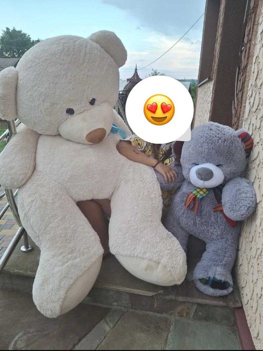 Продаются 2 ведмеді