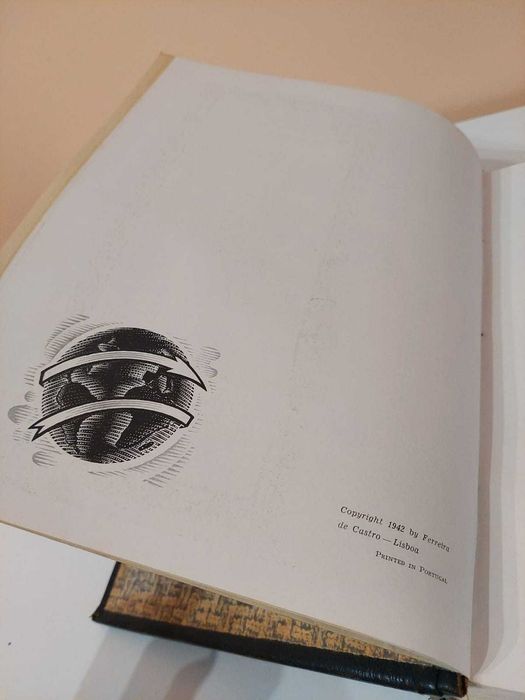 Livro A Volta ao Mundo- Ferreira de Castro | Edição Antiga Capa Dura