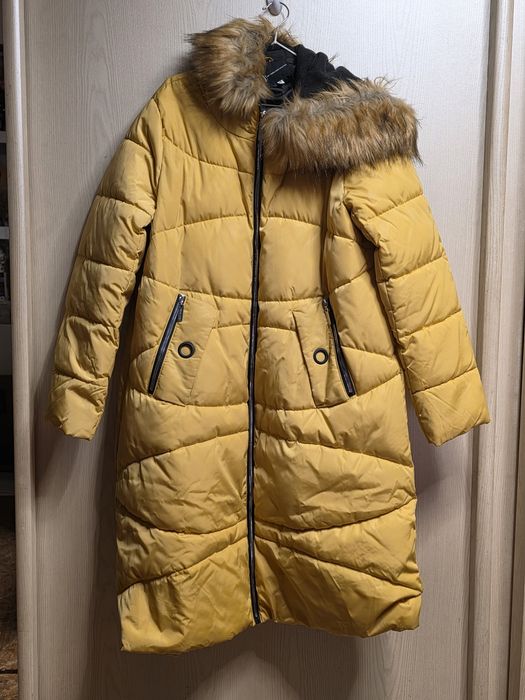 Płaszcz zimowy CARRY rozmiar XL j.Nowy