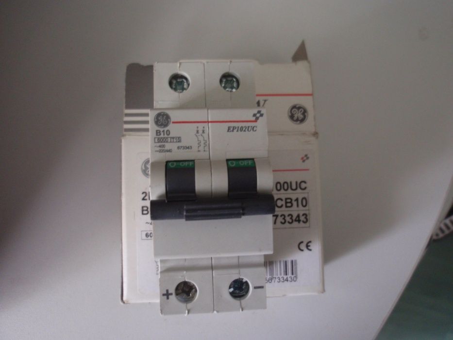 Wyłączniki nadprądowe np. do fotowoltaiki.