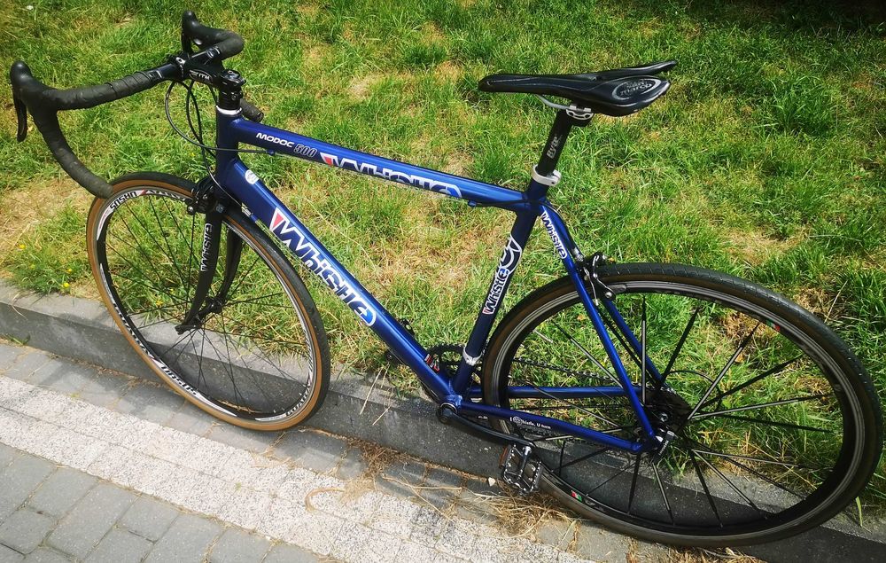 Rower szosowy Whistle Koła 28 Carbon osprzęt Campagnolo