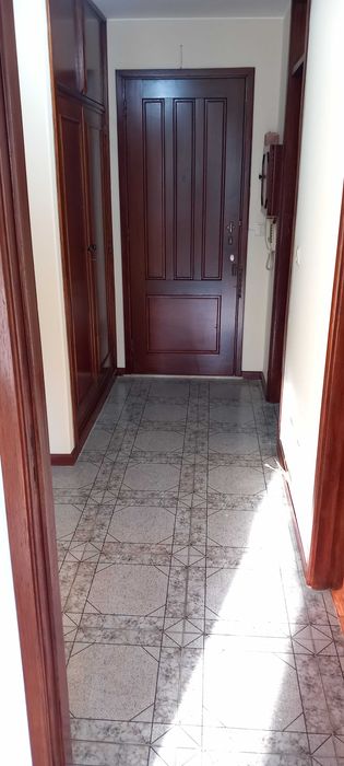 T1 com Lugar de Garagem ao Campo Alegre