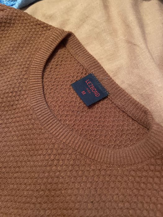 Чоловічий коричневий светр М